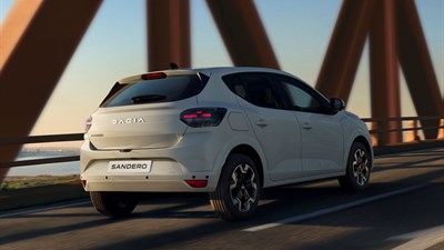 Sandero citadine extérieur profil